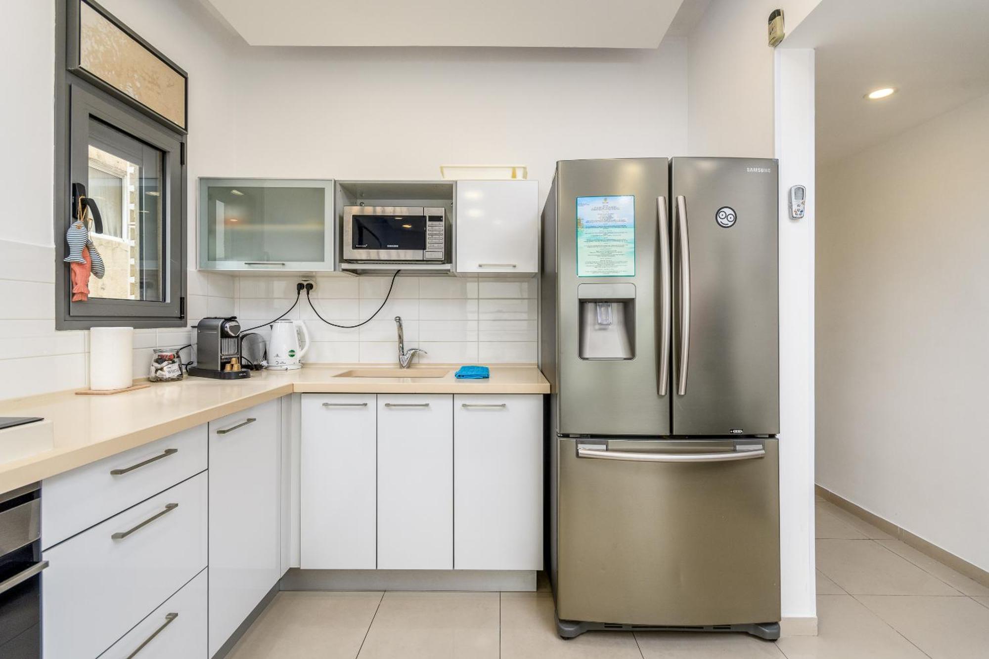 Very Nice 1 Bdr Apartment 2 Min From The Beach ! Tel Aviv Exterior photo