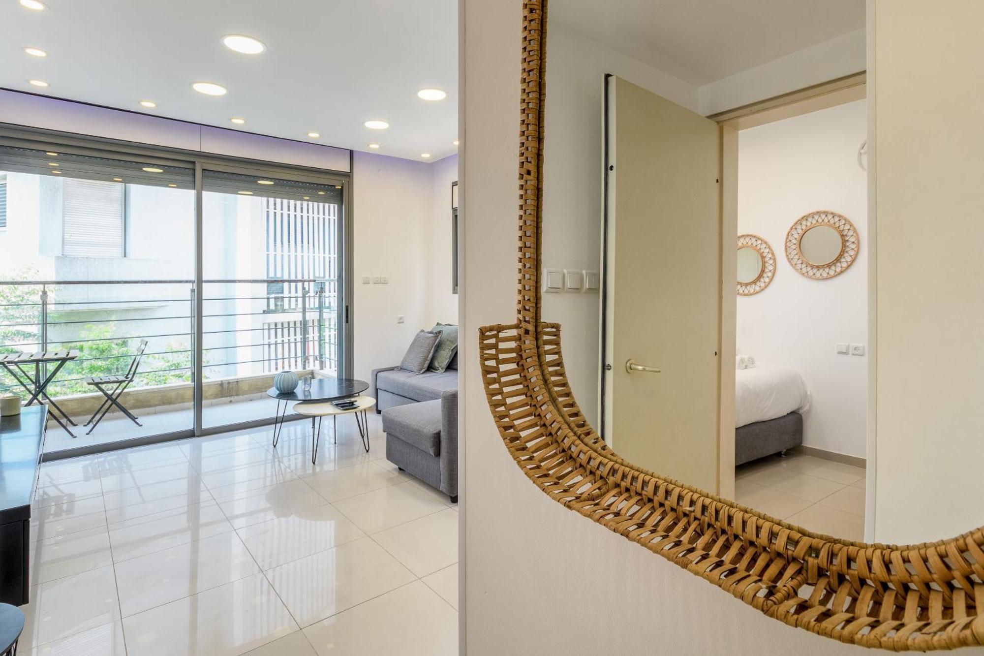 Very Nice 1 Bdr Apartment 2 Min From The Beach ! Tel Aviv Exterior photo
