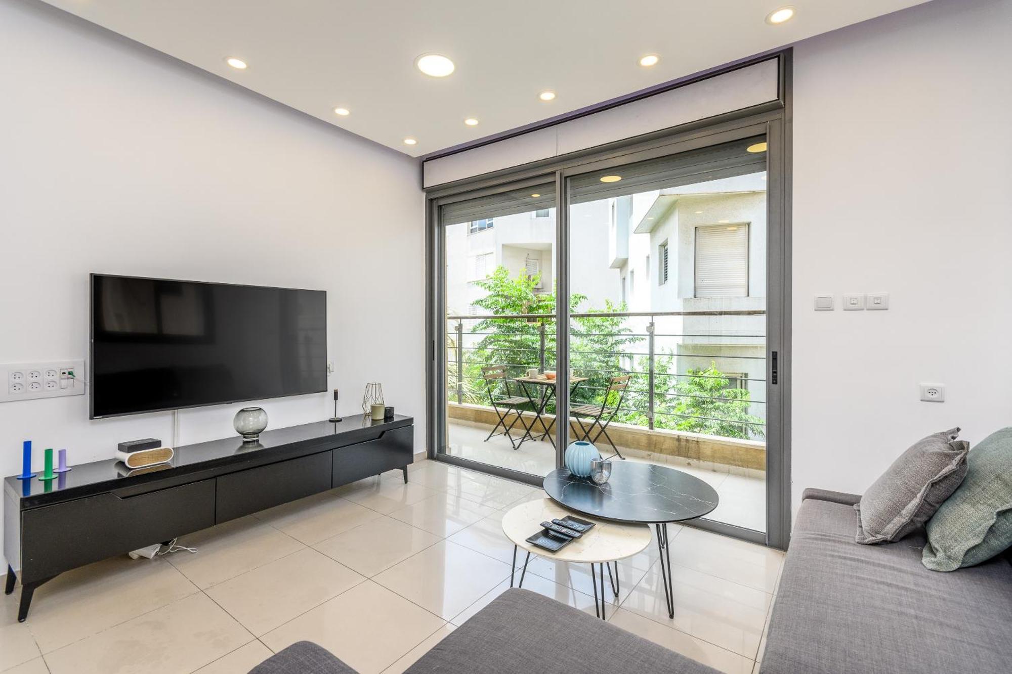 Very Nice 1 Bdr Apartment 2 Min From The Beach ! Tel Aviv Exterior photo